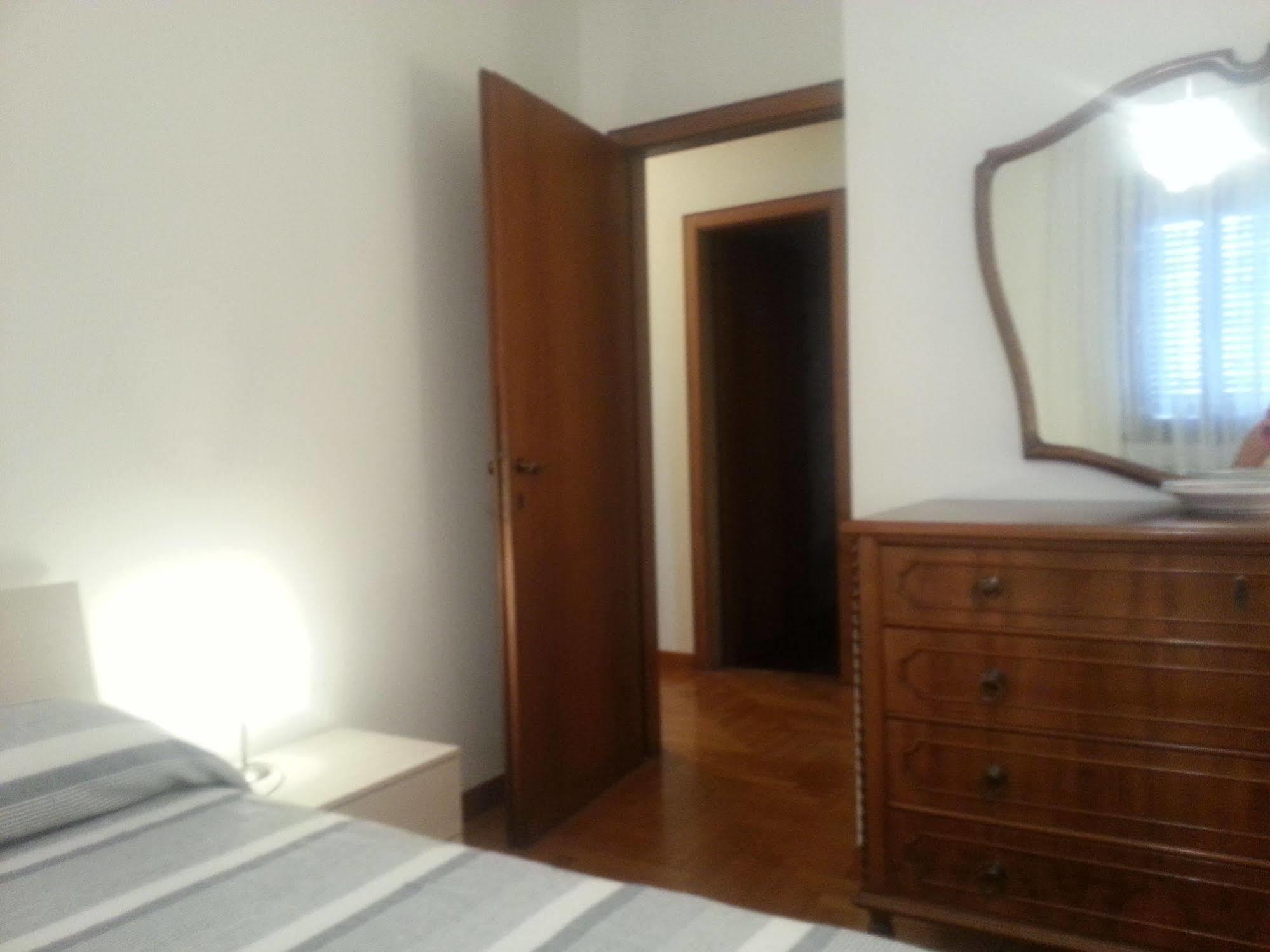 Appartamento Con 2 Camere E Garage Privato! Padova Eksteriør bilde